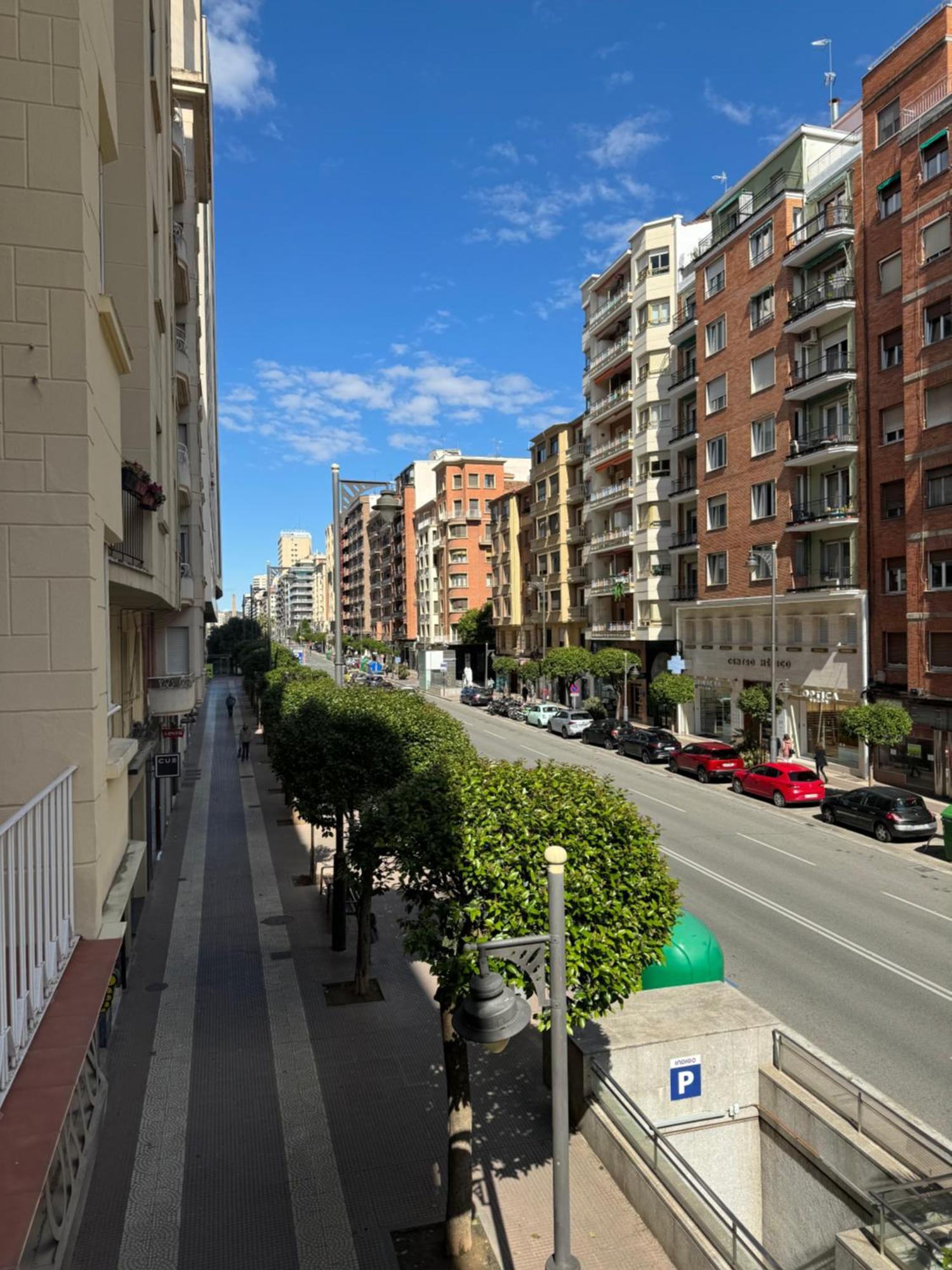 Logrono Centro A Estrenar Wifi Impecable Apartman Kültér fotó