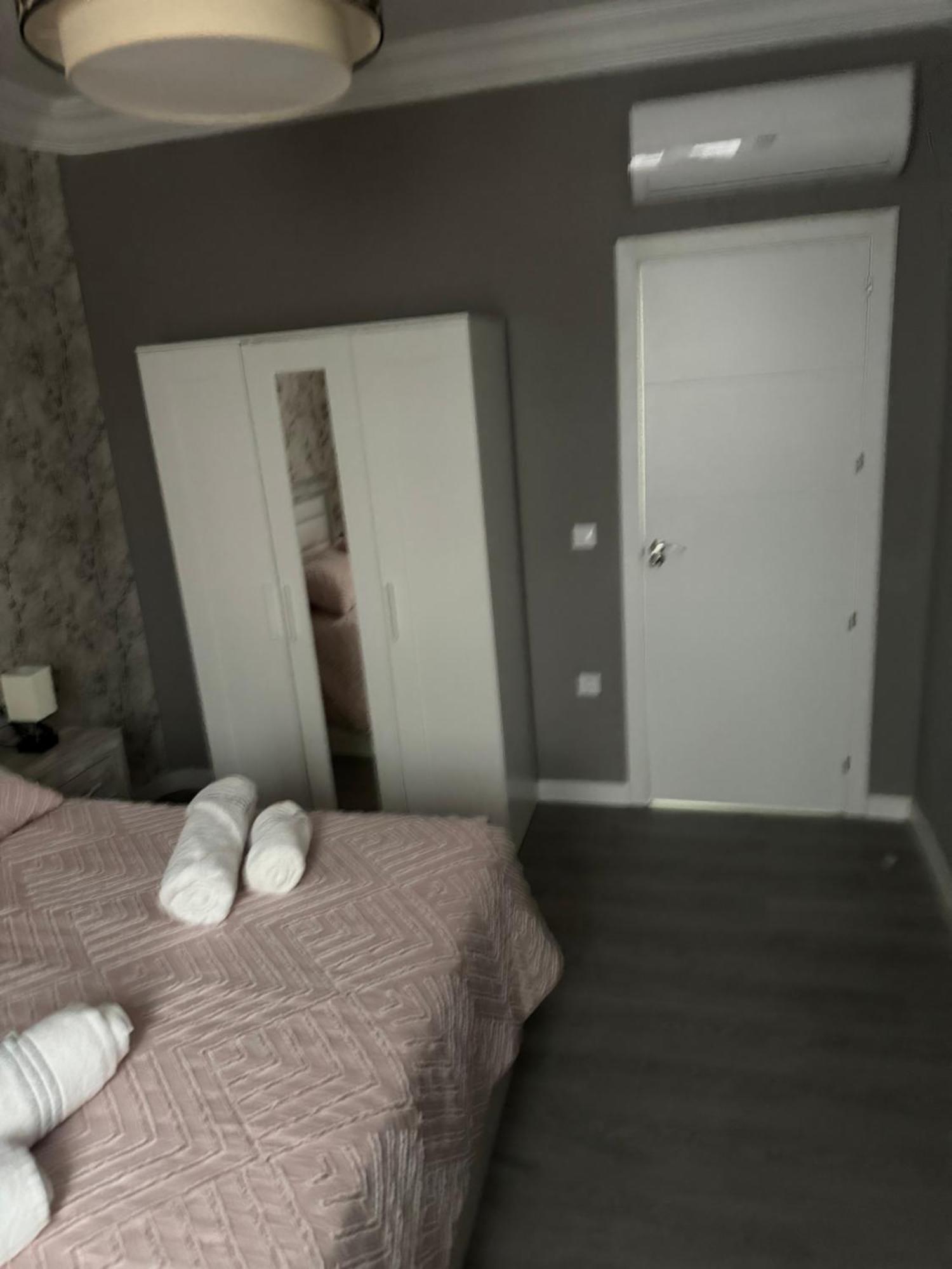 Logrono Centro A Estrenar Wifi Impecable Apartman Kültér fotó